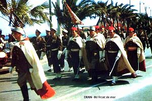 Oran - Boulevard Front de Mer - Defile Spahis